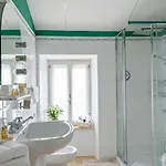 Apartment Riflesso - Attico Di Design Per Famiglie E Gruppi