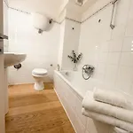 Riflesso - Attico Di Design Per Famiglie E Gruppi Apartment Assisi