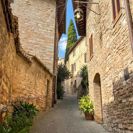 Apartment Riflesso - Attico Di Design Per Famiglie E Gruppi Assisi